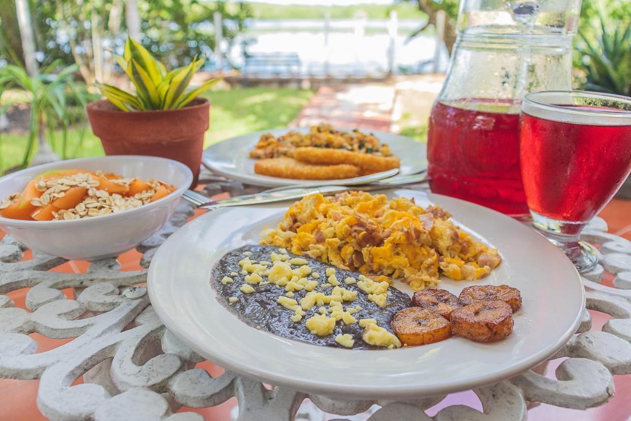 Hotel Lagoon - Pet Friendly Chetumal Exterior photo